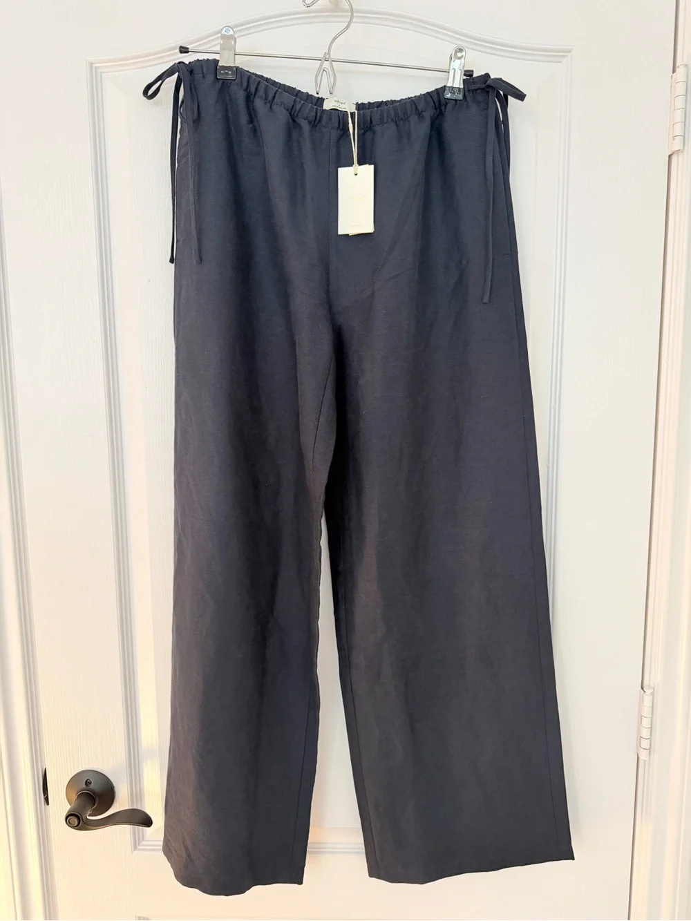 NWT Aritzia Wilfred Dark Night Navy Linen Artisan Pants